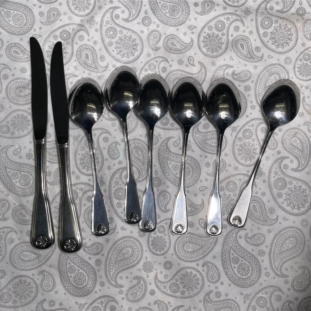 Wm A Rogers Oneida Royal Shell Stainless Flatware 6 Soup Spoons 2 Dinner Knives